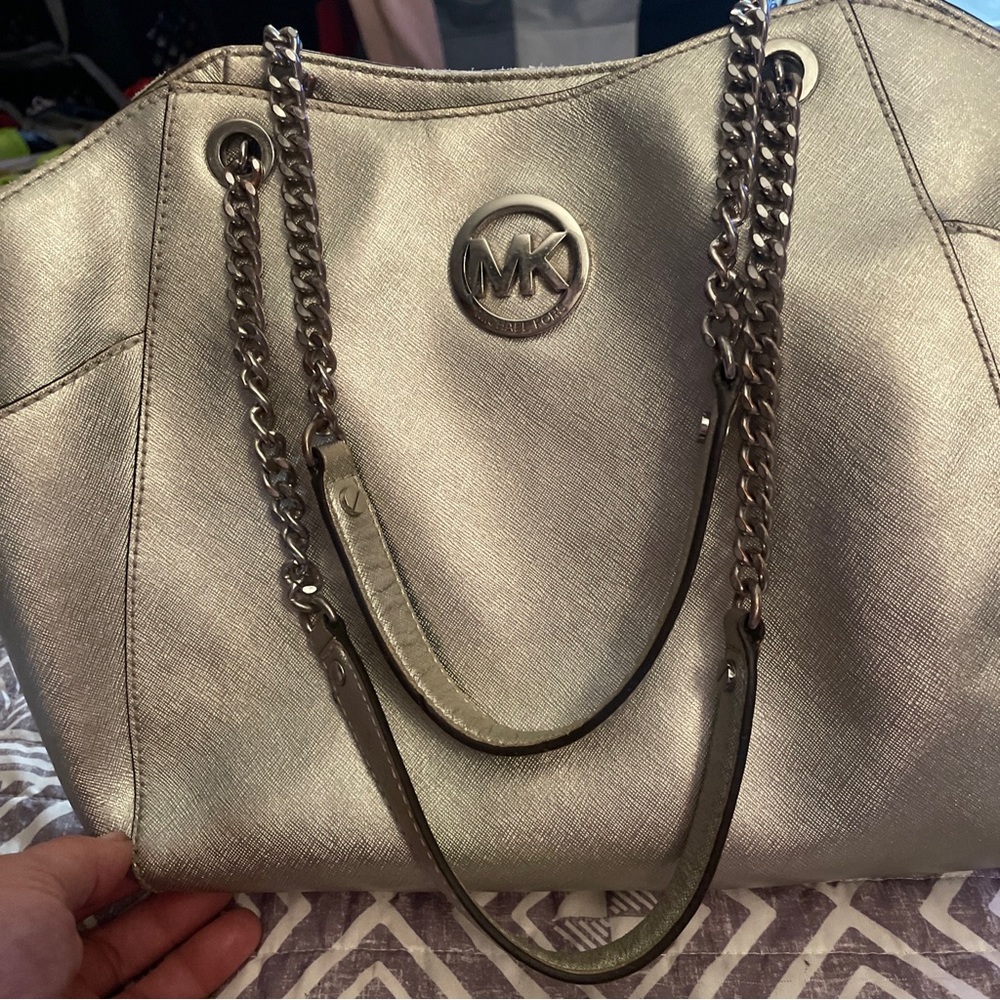 Michael Kors Jet set large chain shoulder Tote